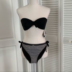 👙New Victoria’s Secret two pieces Swimsuit.